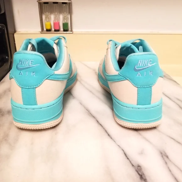 Luxury Sneakers in Blue & White - Picture 5 of 6